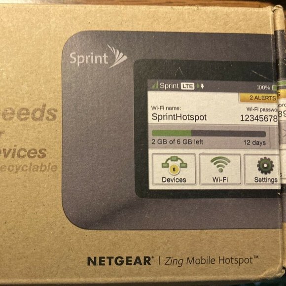 Sprint NETGEAR Model 771S Zing 4G LTE Mobile Hotspot Black Mint in Box - Picture 2 of 2